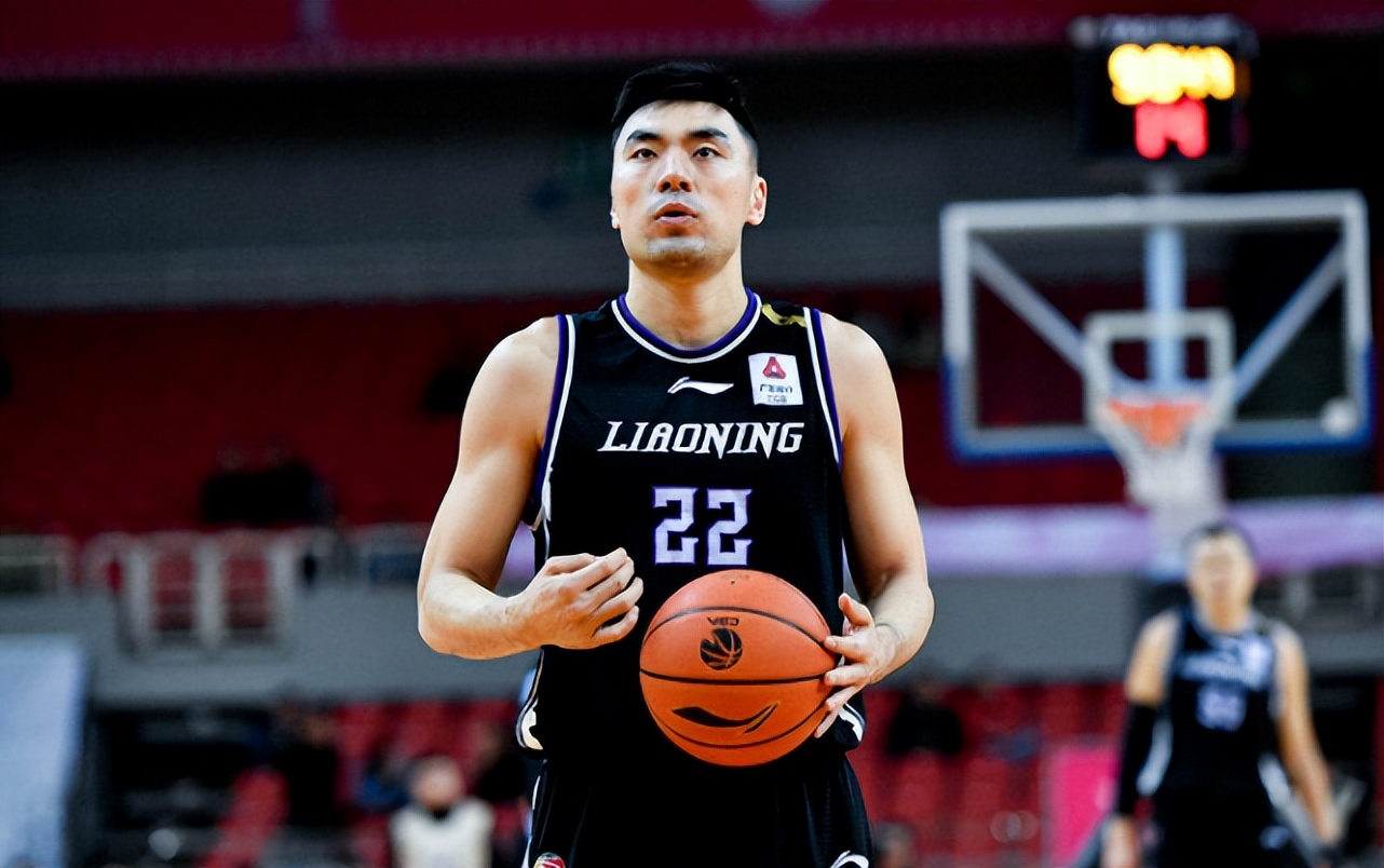 火博官方网站 -里程碑夜！瓦伦西亚再遭质疑，CBA季后赛赛后刷纪录，赛场秩序良好，控场能力受关注的简单介绍