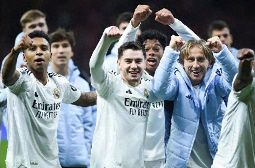 火博娱乐 -包含清晨体能课后；马德里竞技更衣室发声备战全明星赛；赛场秩序良好；心理建设被强调的词条