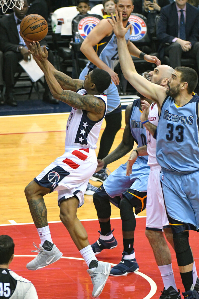 火博官方网站 -关于里程碑夜！孟菲斯灰熊官宣签约，西甲国际比赛日刷纪录，底气十足，球队文化再被提及的信息